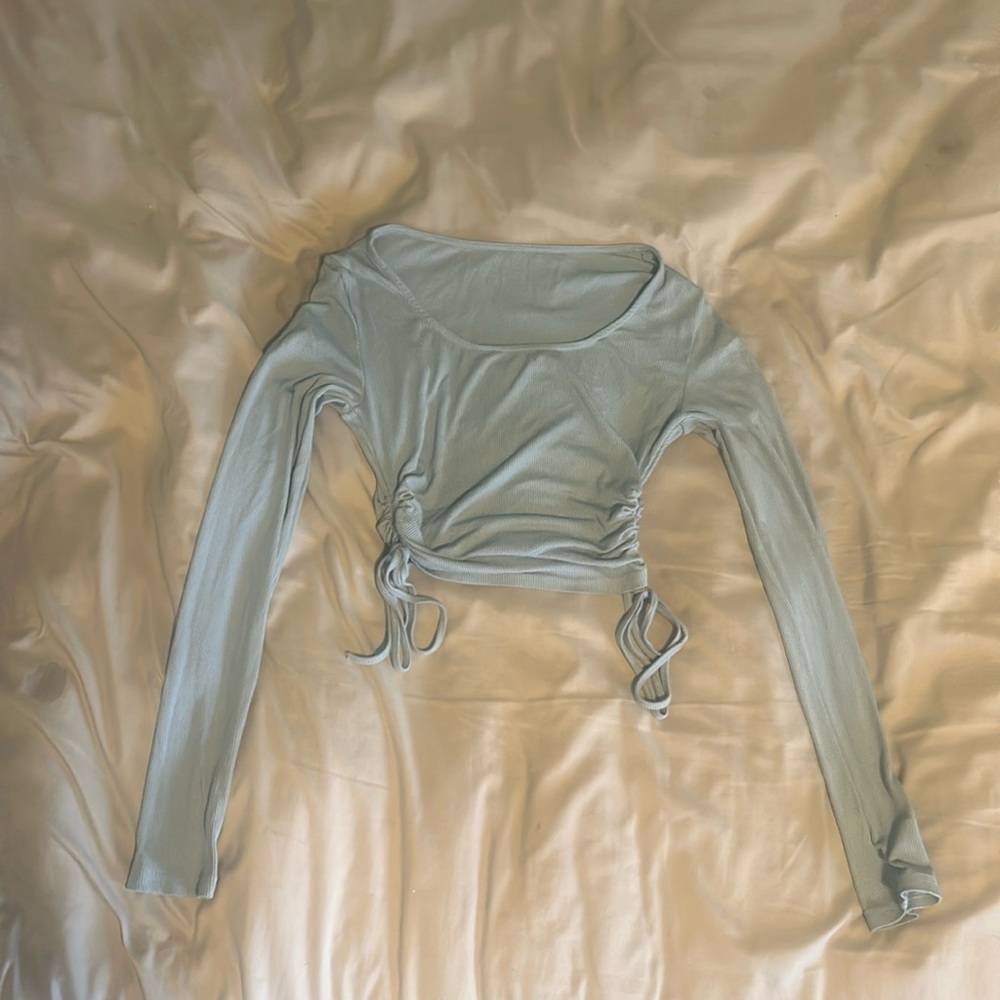 Blue cropped long sleeve